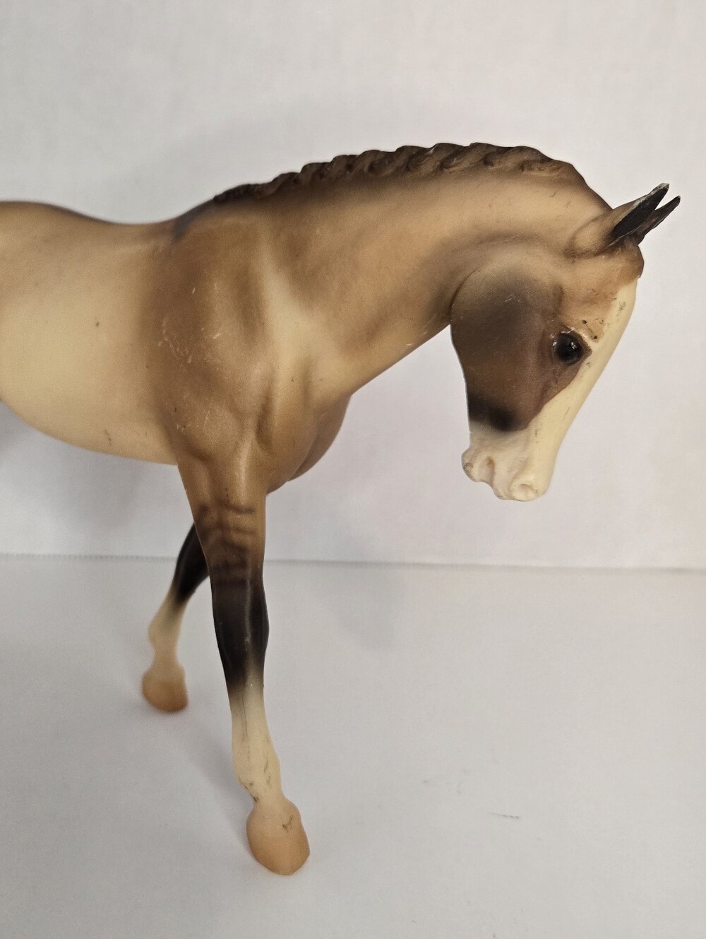 Breyer #700101 TALLY HO 2001 Breyer Days Exclusive Spring Show Special Collectio